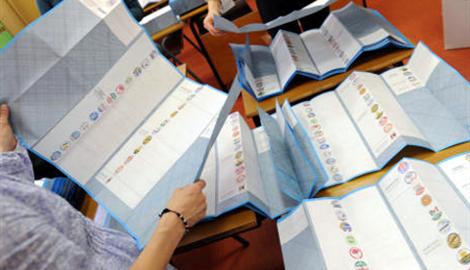 Immagine Elezioni regionali, verifiche in corso in 15 sezioni di quattro Comuni